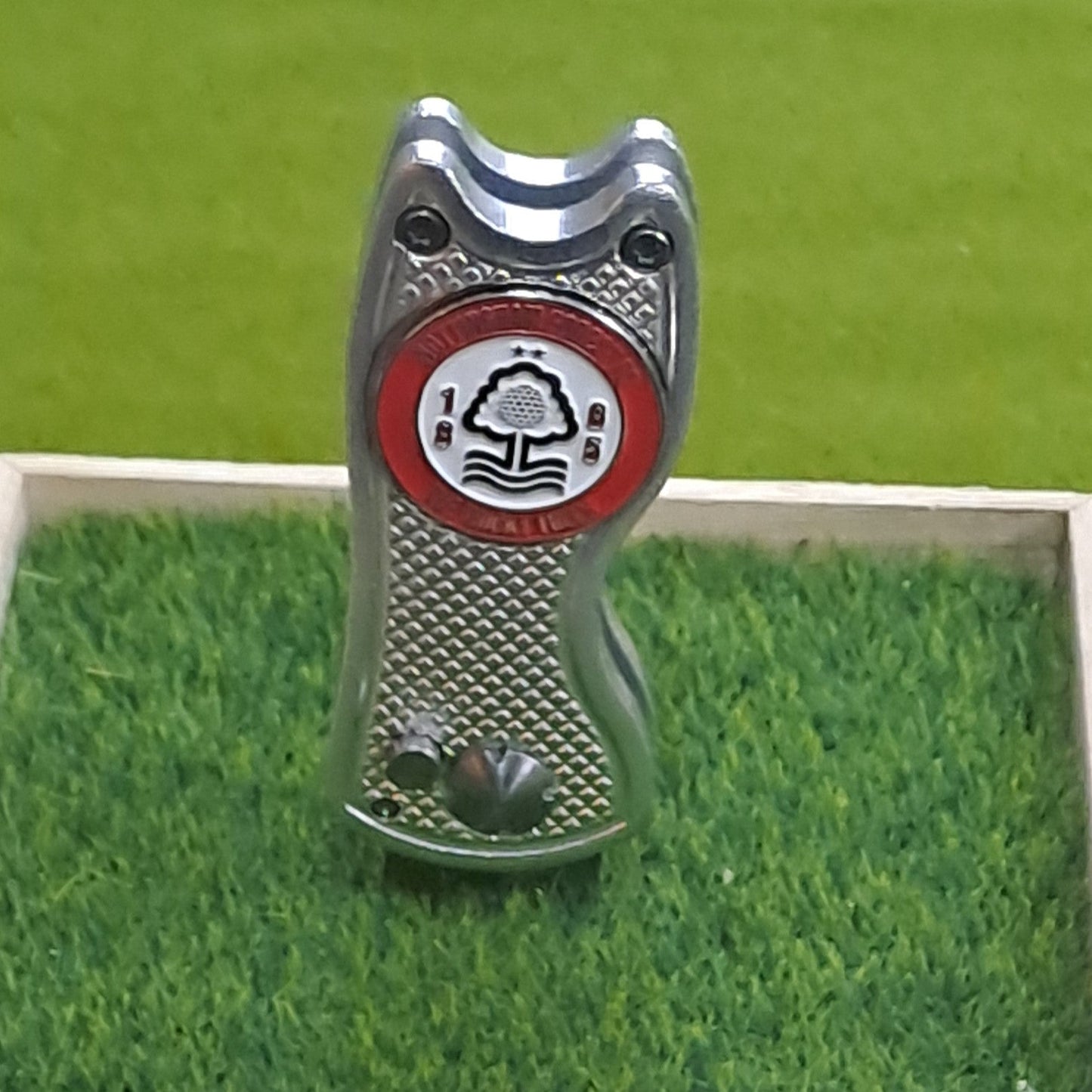 Nottingham Forest Metal Golf Ball Marker with Pitch Mark Tool