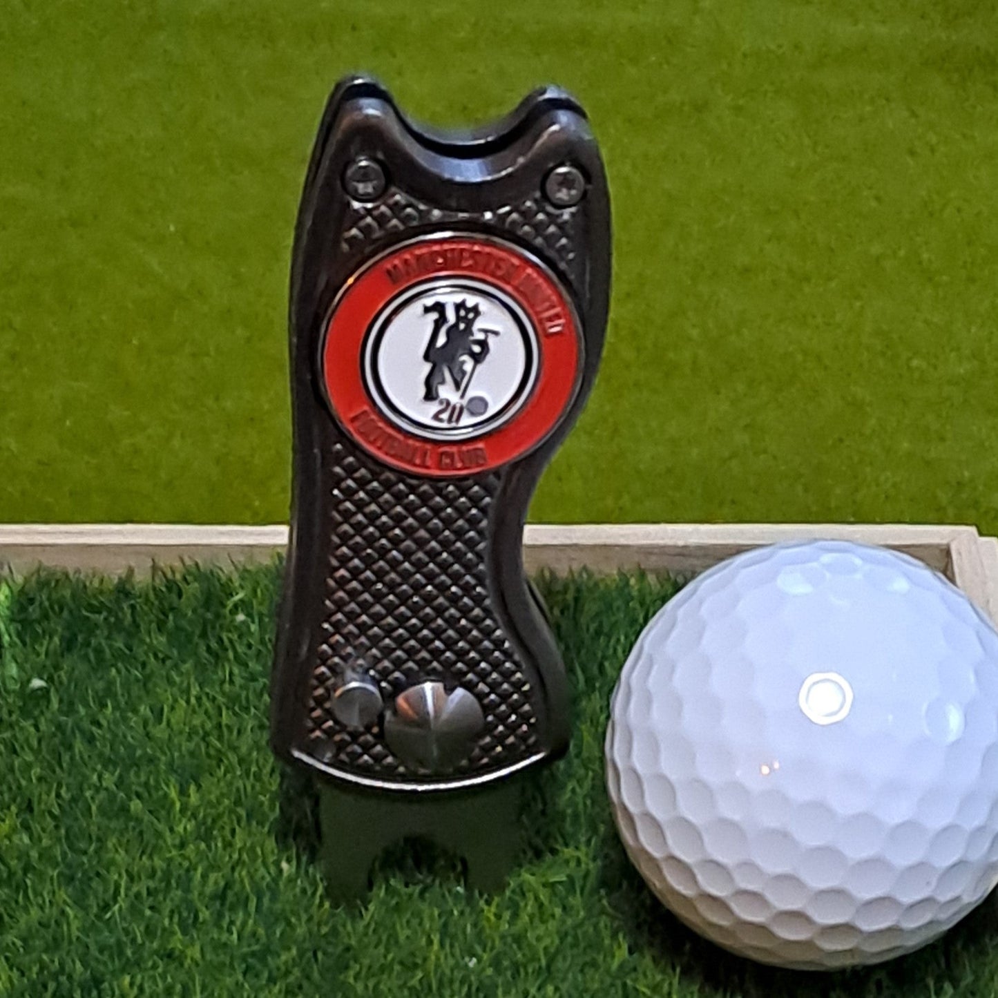 Manchester United Golf Ball Marker