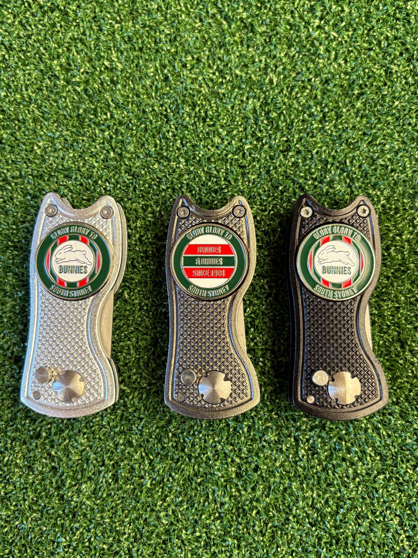 Sydney South Rabbitohs Metal Golf Ball Marker | Perfect Golf Gift  | NRL (Copy)