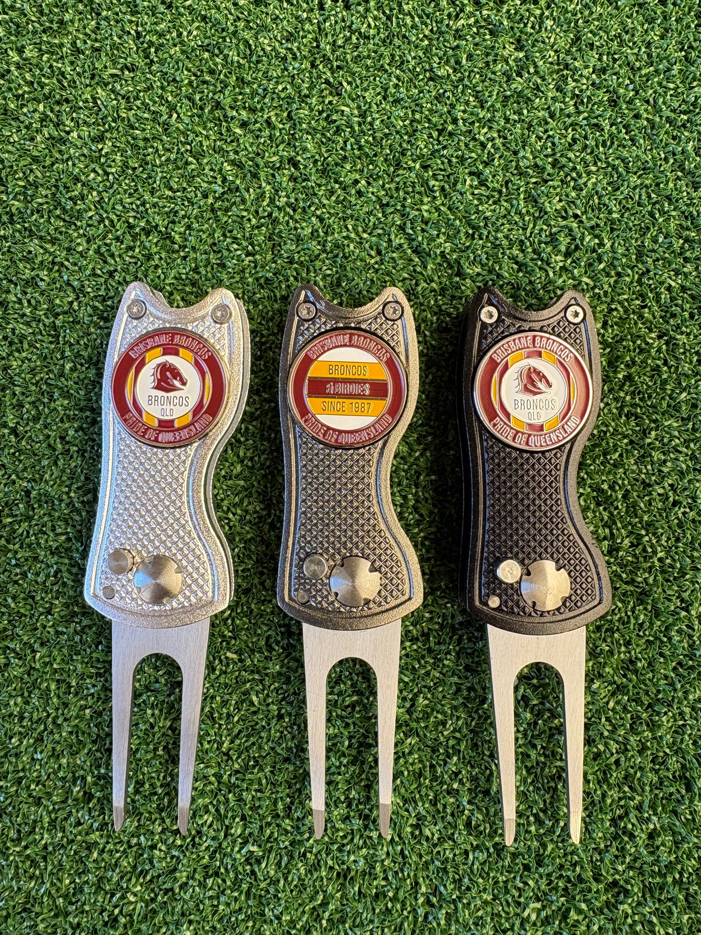 Brisbane Broncos Metal Golf Ball Marker | Perfect Golf Gift  | NRL